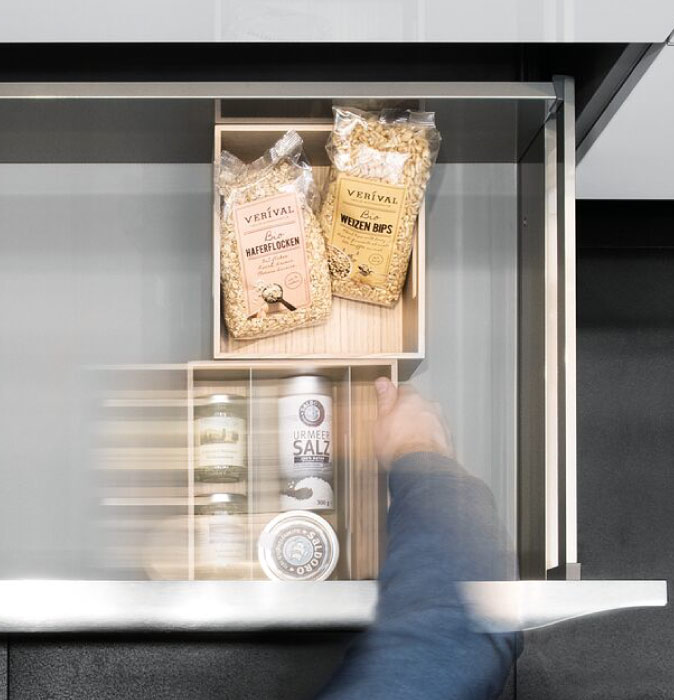 White kitchen drawer White kitchen drawer