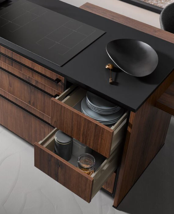 Bali Nussbaum wood finish kitchen Bali Nussbaum dark wood finish kitchen