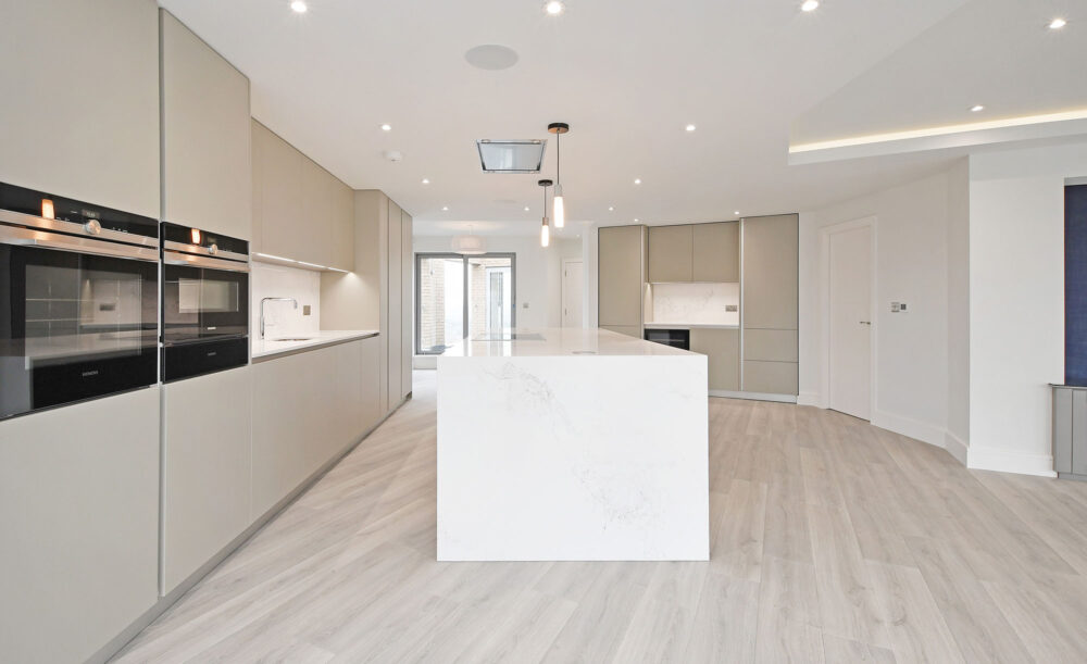 Monochrome minimalist kitchen - Karl Benz