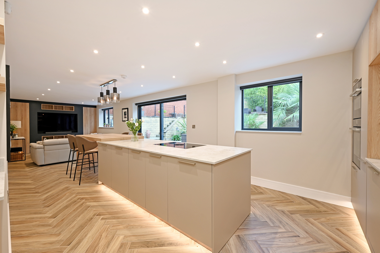 Luxury Kitchen - Karl Benz Kitchen