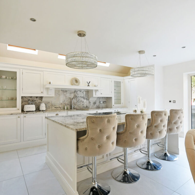 Neutral Kitchen Colour Scheme - Karl Benz Kitchen